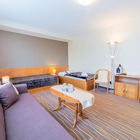 Kontakt Wellness Hotel Tatranská Lomnica Екстериор снимка