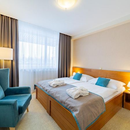 Kontakt Wellness Hotel Tatranská Lomnica Екстериор снимка