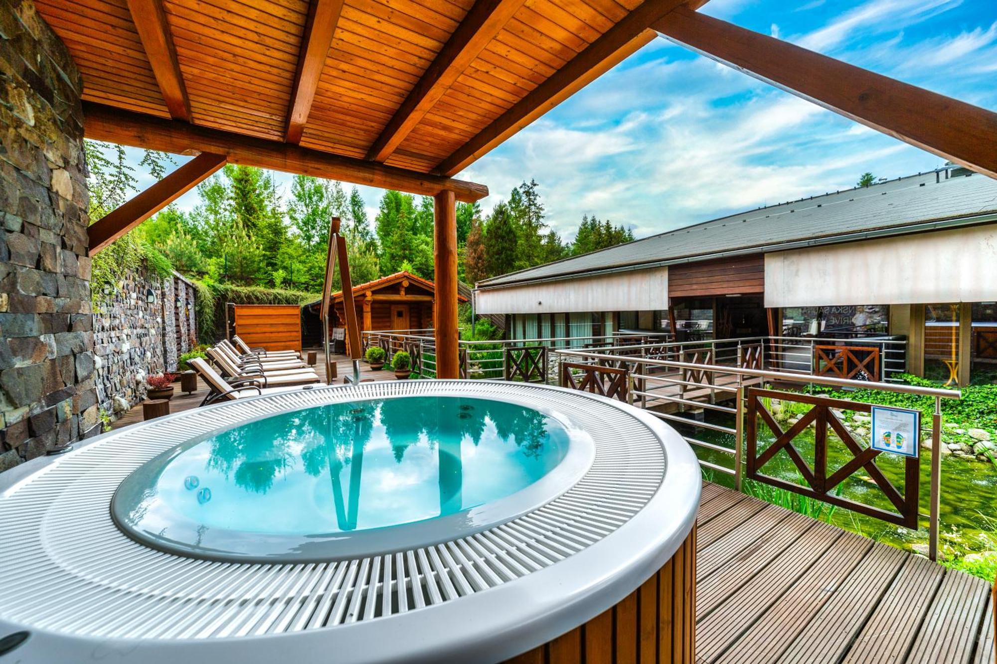 Kontakt Wellness Hotel Tatranská Lomnica Екстериор снимка